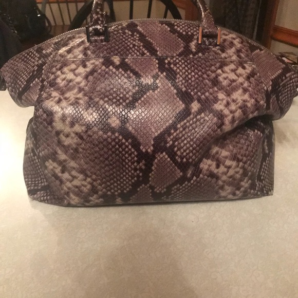 Authentic Michael Kors Python Pocketbook - Picture 4 of 8